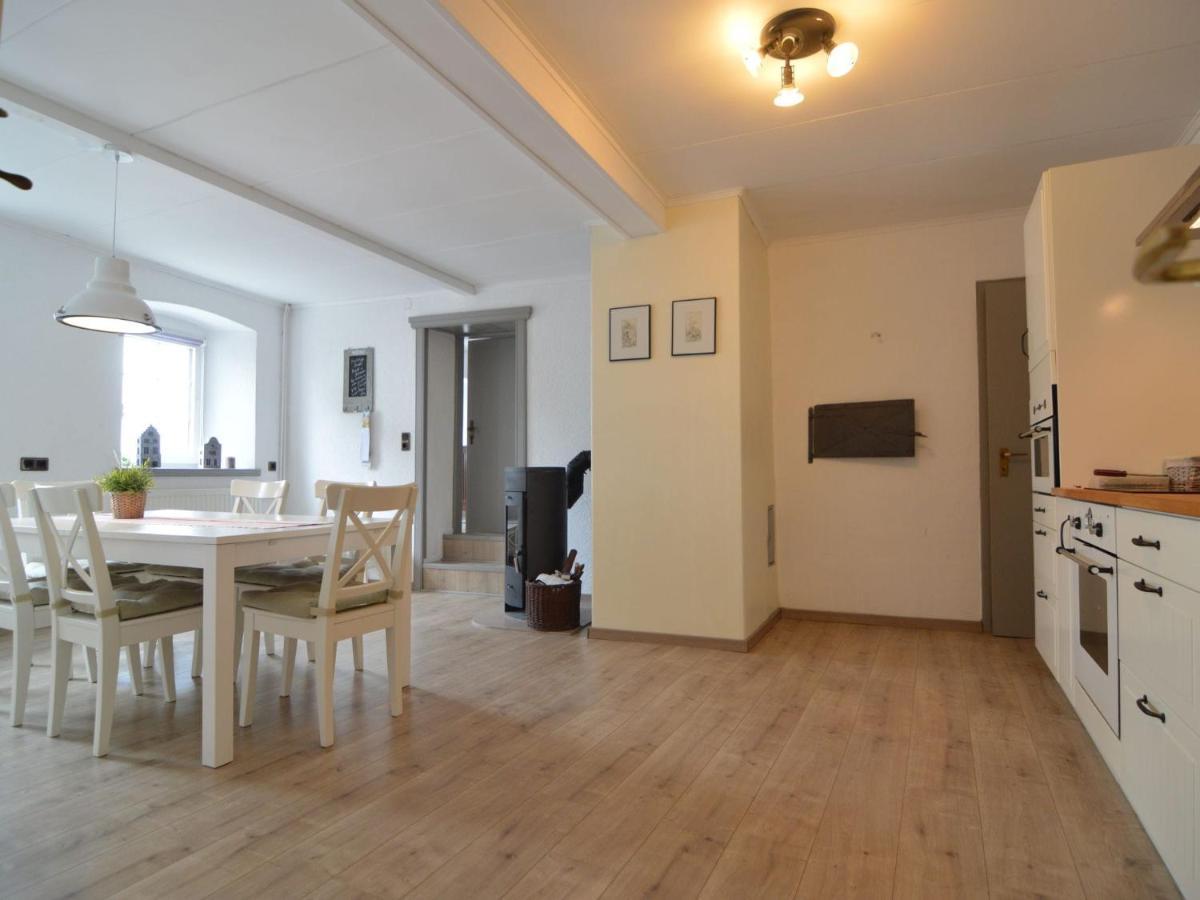 Very Comfortable House With Bathrooms And A Garden Mürlenbach Esterno foto